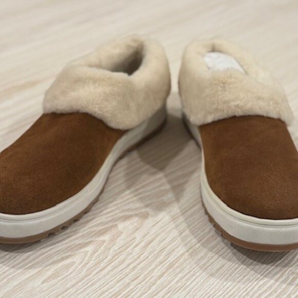 BLONDO "Suri" Suede Fur-lined Waterproof Slip-on Shoe/Slipper - Picture 3 of 9